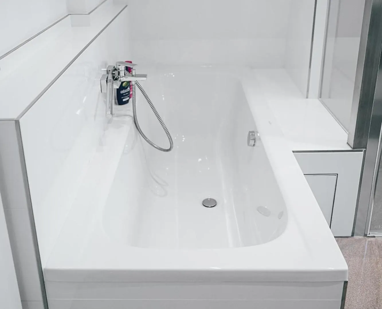 Ferienwohnung Schleicher Mit Klimaanlage Zirndorf